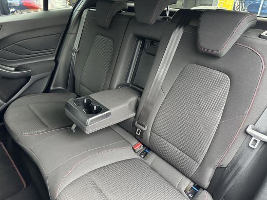 Ford Focus 1.0 125PK Hybrid ST Line X | LED KOPLAMPEN| STUUR-, STOEL- EN VOORRUITVERWARMING| NAVIGATIE| CAME... ActivLease financial lease