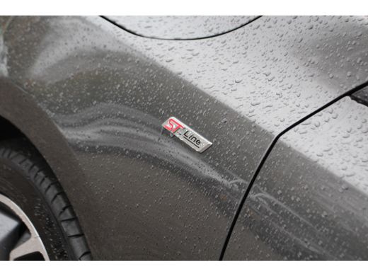 Ford Focus 1.0 EcoBoost Hybrid ST Line X | VOL! | PANO DAK | AGR ZETEL | B&O AUDIO | ADAPTIVE CRUISE | CAMER... ActivLease financial lease