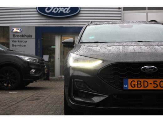 Ford Focus 1.0 EcoBoost Hybrid ST Line X | VOL! | PANO DAK | AGR ZETEL | B&O AUDIO | ADAPTIVE CRUISE | CAMER... ActivLease financial lease