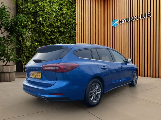 Ford Focus 1.0 EcoBoost Hybrid Titanium | Lage km. stand! | Draadloos Apple Carlay | Stoel-stuurverw. | Clim... ActivLease financial lease