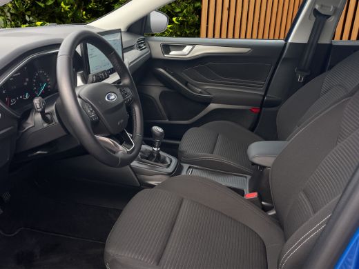 Ford Focus 1.0 EcoBoost Hybrid Titanium | Lage km. stand! | Draadloos Apple Carlay | Stoel-stuurverw. | Clim... ActivLease financial lease