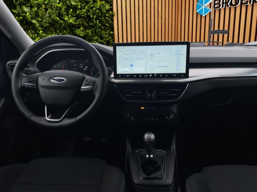 Ford Focus 1.0 EcoBoost Hybrid Titanium | Lage km. stand! | Draadloos Apple Carlay | Stoel-stuurverw. | Clim... ActivLease financial lease