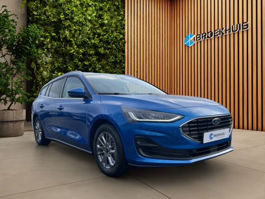 Ford Focus 1.0 EcoBoost Hybrid Titanium | Lage km. stand! | Draadloos Apple Carlay | Stoel-stuurverw. | Clim... ActivLease financial lease