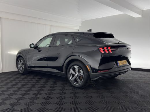 Ford Mustang Mach-E Mach-E RWD 75 kWh (3-Fase) (INCL-BTW) Aut. *LUXURY-LEATHER | FULL-LED | DAB | DIGI-COCKPIT | KEYL... ActivLease financial lease