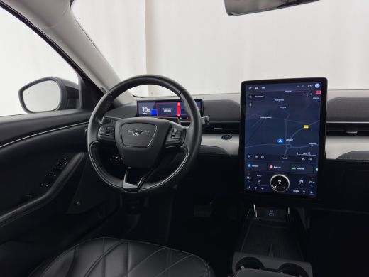 Ford Mustang Mach-E Mach-E RWD 75 kWh (3-Fase) (INCL-BTW) Aut. *LUXURY-LEATHER | FULL-LED | DAB | DIGI-COCKPIT | KEYL... ActivLease financial lease