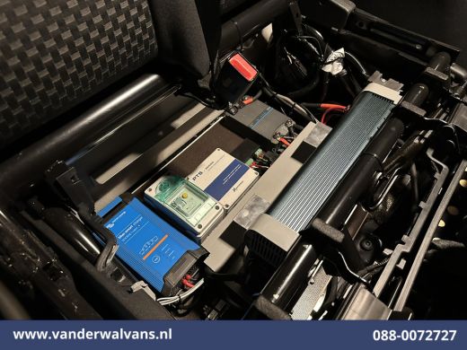 Ford Transit 2.0 TDCI 170pk L4H3 Jumbo Euro6 Airco | Camera | Navigatie | Cruisecontrol | Omvormer Elektrisch ... ActivLease financial lease