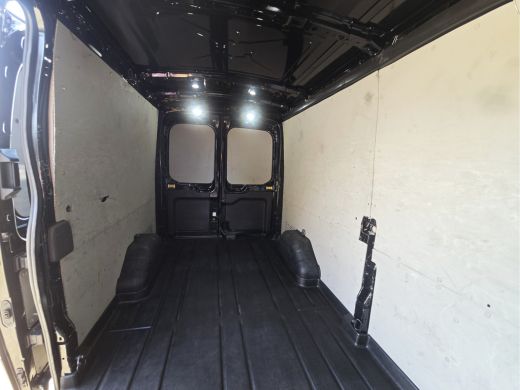 Ford Transit 330 2.0 TDCI L3 H2 Trend - 130 Pk - Euro 6 - AUTOMAAT - Navi - Parkeercamera ActivLease financial lease