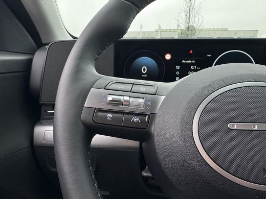 Hyundai Kona Long Range Pure Edition 64.8 kWh | 2.500,- korting! | Uit voorraad leverbaar | Stoel/stuurverwarm... ActivLease financial lease