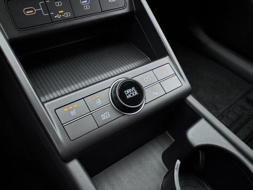 Hyundai Kona Long Range Pure Edition 64.8 kWh | 2.500,- korting! | Uit voorraad leverbaar | Stoel/stuurverwarm... ActivLease financial lease