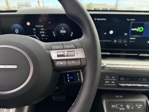 Hyundai Kona Premium 65.4 kWh | 7.500,- korting! | Uit voorraad leverbaar! | Elektrische stoelen | Stoelgeheug... ActivLease financial lease