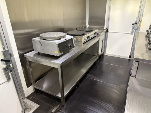 Iveco Daily 35S14 2.3 410 | Foodtruck | Pannenkoek | Wafelijzer | Poffertjes | Cr&ecirc;pes | Stroopwafel | Suikers... ActivLease financial lease