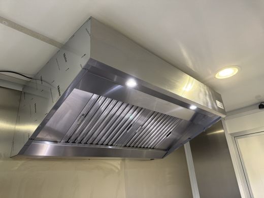 Iveco Daily 35S14 2.3 410 | Foodtruck | Pannenkoek | Wafelijzer | Poffertjes | Cr&ecirc;pes | Stroopwafel | Suikers... ActivLease financial lease