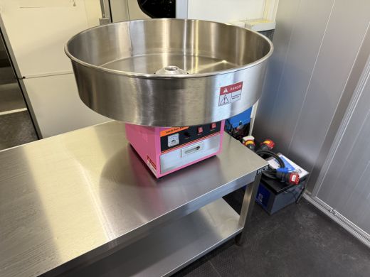 Iveco Daily 35S14 2.3 410 | Foodtruck | Pannenkoek | Wafelijzer | Poffertjes | Cr&ecirc;pes | Stroopwafel | Suikers... ActivLease financial lease