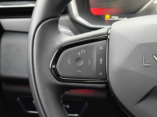 Lynk & Co 01 1.5 | Achterbank in delen neerklapbaar | Achteropkomend verkeer waarschuwing | Airco (automatisch) ActivLease financial lease