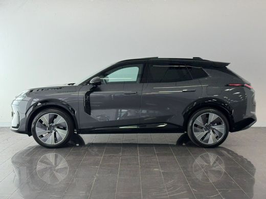 Lynk & Co 08 1.5 More | 200 km elektrisch | 360 Camera | Panoramadak | Harman Kardon | Stoelmassage | ActivLease financial lease