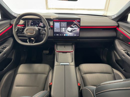 Lynk & Co 08 1.5 More | 200 km elektrisch | 360 Camera | Panoramadak | Harman Kardon | Stoelmassage | ActivLease financial lease