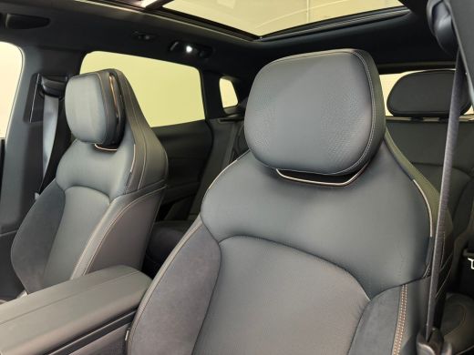 Lynk & Co 08 1.5 More | 200 km elektrisch | 360 Camera | Panoramadak | Harman Kardon | Stoelmassage | ActivLease financial lease