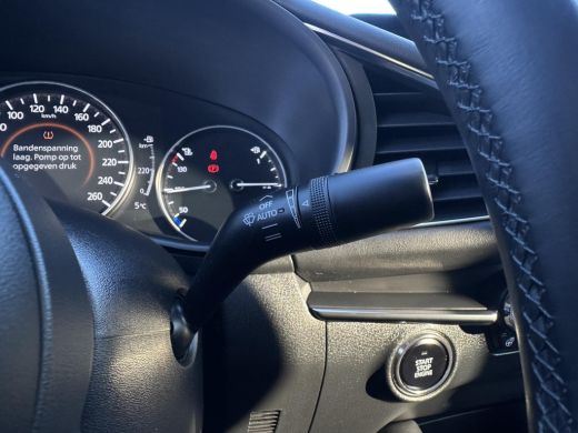 Mazda 3 2.0 e-SkyActiv-G M Hybrid 150 Sportive | Apple Carplay/Android Auto | Stoel/stuurverwarming | Cli... ActivLease financial lease