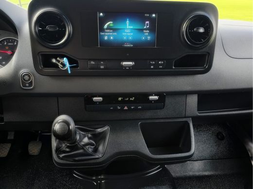 Mercedes-Benz Sprinter 315 1.9 CDI L2 H2 RWD - 150 Pk - Euro 6 - Navi - ParkeerCamera - Cruise Control ActivLease financial lease