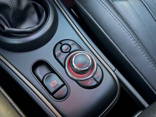 Mini Countryman 2.0 Cooper S E ALL4 Chili Leder | Hud | Panorama ActivLease financial lease