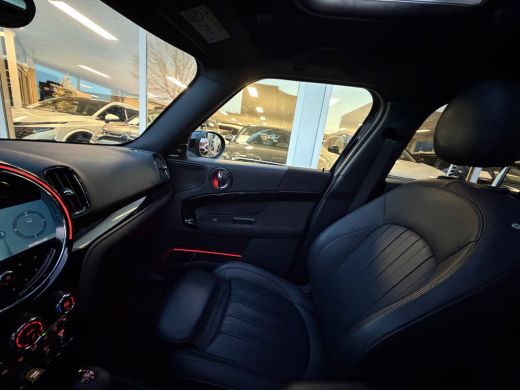 Mini Countryman 2.0 Cooper S E ALL4 Chili Leder | Hud | Panorama ActivLease financial lease