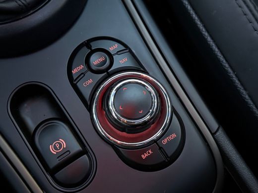 Mini Countryman 2.0 Cooper S E ALL4 Chili Leder | Hud | Panorama ActivLease financial lease