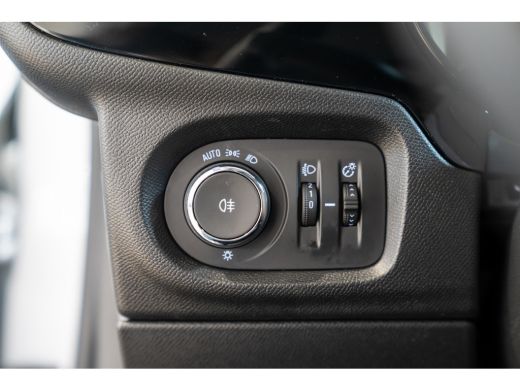 Opel Corsa 1.2 Edition | Parkeersensoren | Apple Carplay & Android Auto | Lichtmetalen velgen | Airco | Crui... ActivLease financial lease