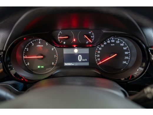 Opel Corsa 1.2 Turbo 100PK GS Line | Apple Carplay & Android Auto | 17 Inch Lichtmetaal | LED Koplampen | ActivLease financial lease