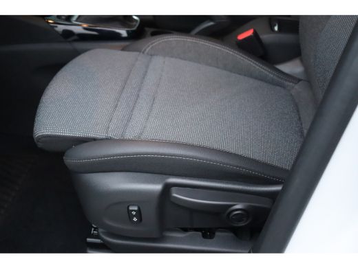 Opel Crossland 1.2 TURBO 110PK ELEGANCE LEVEL 4 / NAVI / LEDER / CLIMA / AGR / 16" LMV / CAMERA / FULL-LED / 1E ... ActivLease financial lease