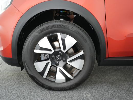 Opel Frontera Electric GS 44 kWh | Achteruitrijcamera | Airco | Cruise control ActivLease financial lease