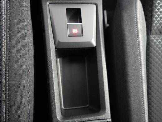 Opel Frontera Electric GS 44 kWh | Achteruitrijcamera | Airco | Cruise control ActivLease financial lease