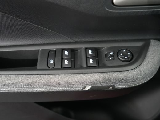 Opel Frontera Electric GS 44 kWh | Achteruitrijcamera | Airco | Cruise control ActivLease financial lease