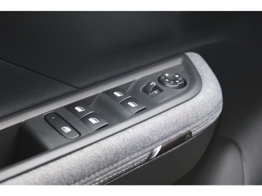 Opel Frontera GS - Electric | 11 kW boordlader | 17" Lichtmetalen velgen in Zwart met 215/60 R17 banden | Achte... ActivLease financial lease