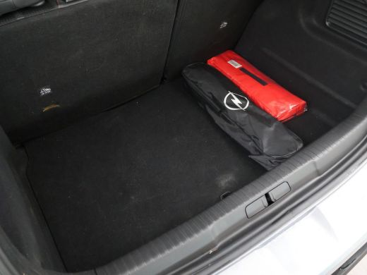 Opel Mokka-e GS LINE 50 kWh + CAMERA | ADAPTIVE CRUISE | APPLE CARPLAY | ZWART DAK | LED | BTW ActivLease financial lease