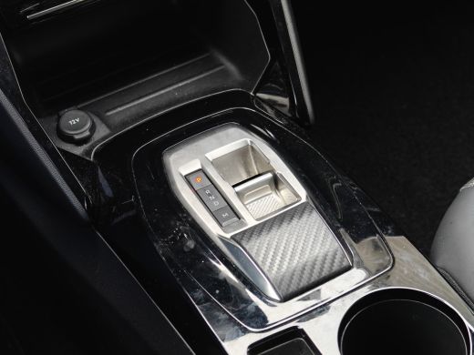 Peugeot 208 1.2 PureTech Allure | Airco (automatisch) | Apple Carplay/Android Auto|telefoonintegratie premium... ActivLease financial lease