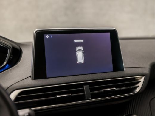 Peugeot 3008 1.2 PureTech Sport (APPLE CARPLAY, GROOT NAVI, CLIMATE, LEDEREN SPORTSTOELEN, TREKHAAK, PARKEERSE... ActivLease financial lease