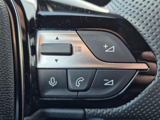 Peugeot 308 SW 1.6 Plug-in Hybrid 195PK | GT | Alcantara bekleding | Camera V + A | Parkeerhulp | Stoer & Stu... ActivLease financial lease