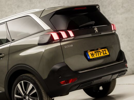 Peugeot 5008 1.2 PureTech Sport 7 Persoons Automaat (PANORAMADAK, APPLE CARPLAY, MEMORY SEATS, LEDER, FOCAL AU... ActivLease financial lease