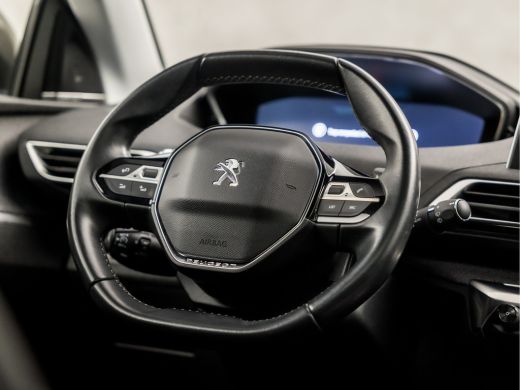 Peugeot 5008 1.2 PureTech Sport 7 Persoons Automaat (PANORAMADAK, APPLE CARPLAY, MEMORY SEATS, LEDER, FOCAL AU... ActivLease financial lease