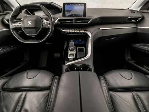 Peugeot 5008 1.2 PureTech Sport 7 Persoons Automaat (PANORAMADAK, APPLE CARPLAY, MEMORY SEATS, LEDER, FOCAL AU... ActivLease financial lease