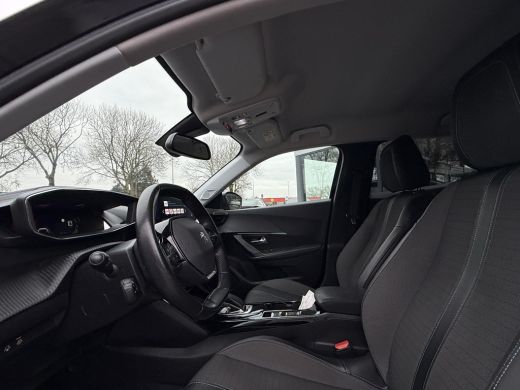 Peugeot e-2008 EV Allure 50 kWh | Navi | Camera | 3D Cockpit ActivLease financial lease