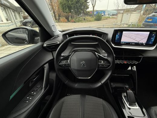 Peugeot e-2008 EV Allure 50 kWh | Navi | Camera | 3D Cockpit ActivLease financial lease