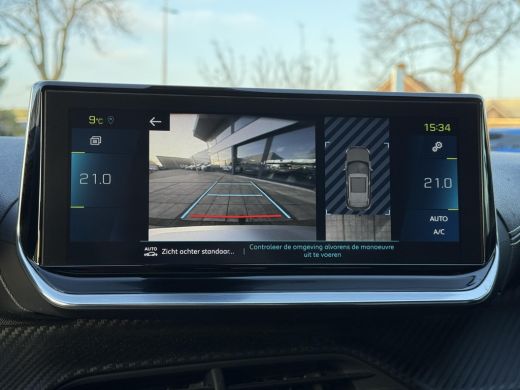 Peugeot e-2008 EV GT 50 kWh | Panorama | Trekhaak | Navi | Camera | ActivLease financial lease