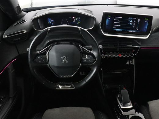 Peugeot e-2008 EV GT 50 kWh | Panoramadak | Stoelverwarming | Adaptive cruise | Leder/Alcantara | Carplay | 18''... ActivLease financial lease