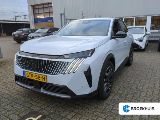 Peugeot e-3008 Allure Avantage 210 73 kWh | Navigatie | Camera | Trekhaak | 1.250kg Trekgewicht | Fase 3 laden |...