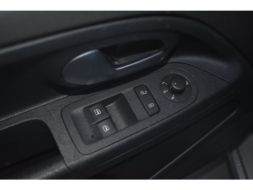 Seat Mii 61KWH 83PK ELECTRIC PLUS | STOELVERW. | CRUISE CONTROL | NAVI VIA APP | 15 INCH | AIRCO | LED ActivLease financial lease