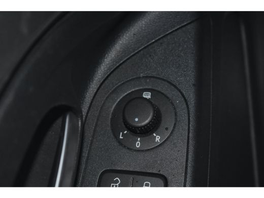 Seat Mii 61KWH 83PK ELECTRIC PLUS | STOELVERW. | CRUISE CONTROL | NAVI VIA APP | 15 INCH | AIRCO | LED ActivLease financial lease