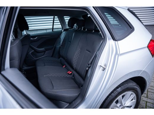 Skoda Kamiq 1.0 TSI Ambition | Airco | Cruise control | DAB ontvanger ActivLease financial lease