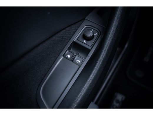 Skoda Kamiq 1.0 TSI Ambition | Airco | Cruise control | DAB ontvanger ActivLease financial lease