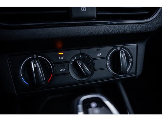 Skoda Kamiq 1.0 TSI Ambition | Airco | Cruise control | DAB ontvanger ActivLease financial lease